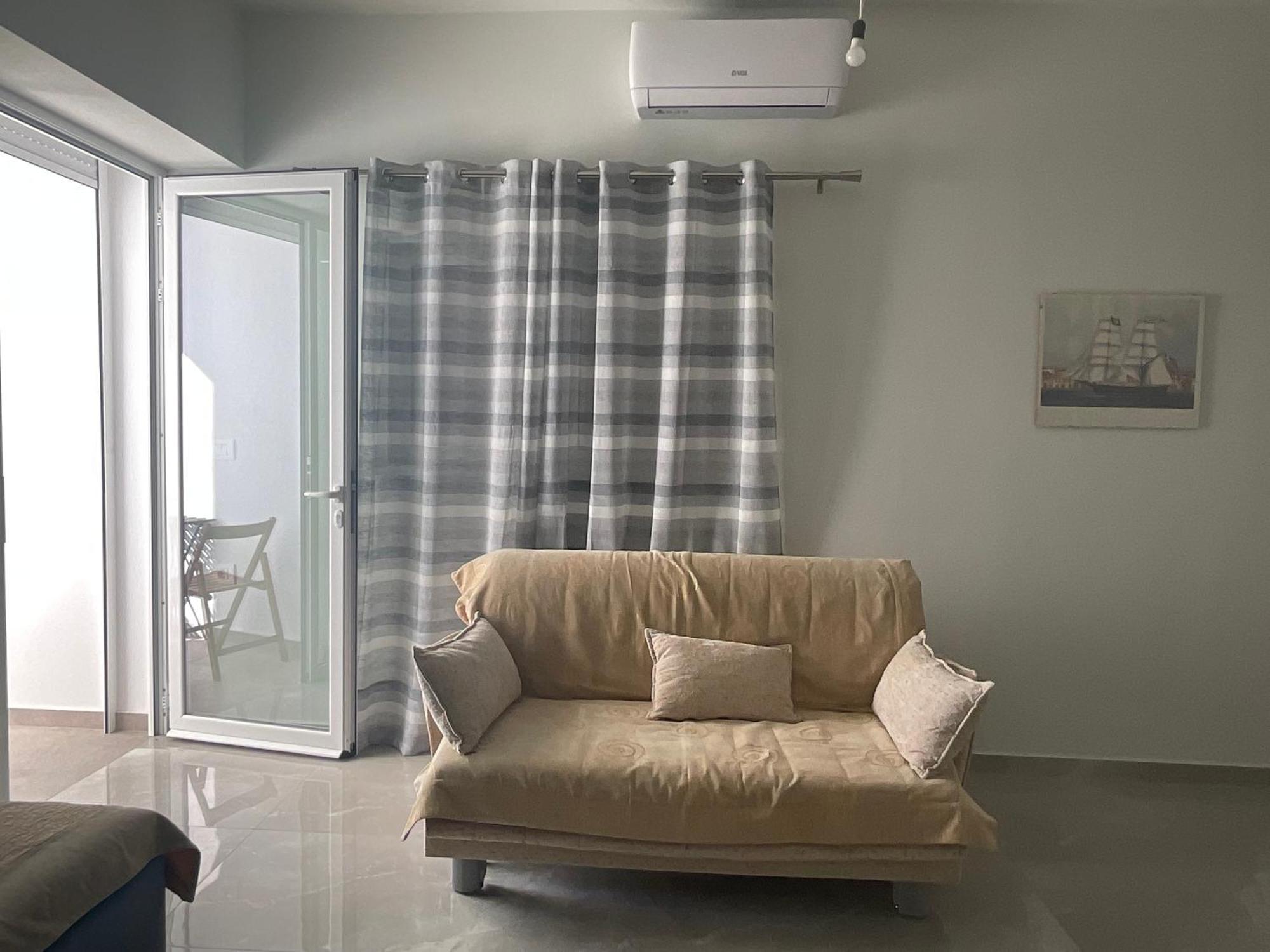 Mojito Beach Apartments With Free Parking Saranda Pokój zdjęcie