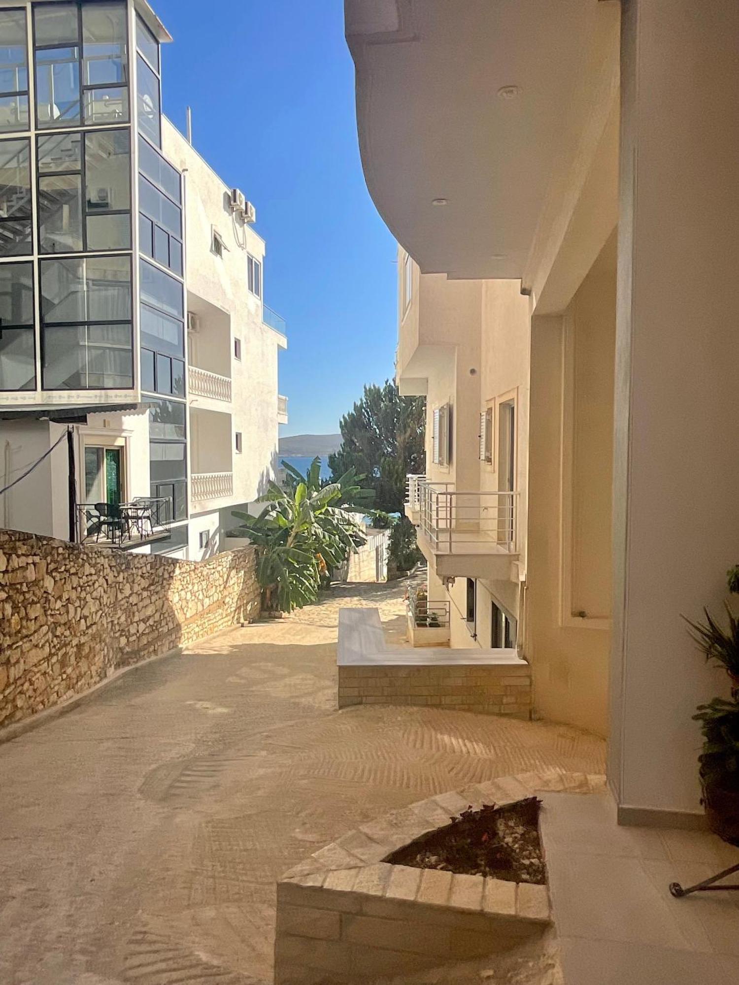 Mojito Beach Apartments With Free Parking Saranda Zewnętrze zdjęcie