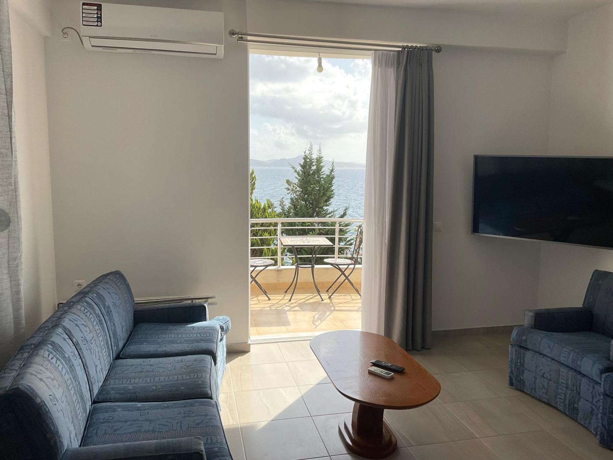 Mojito Beach Apartments With Free Parking Saranda Zewnętrze zdjęcie