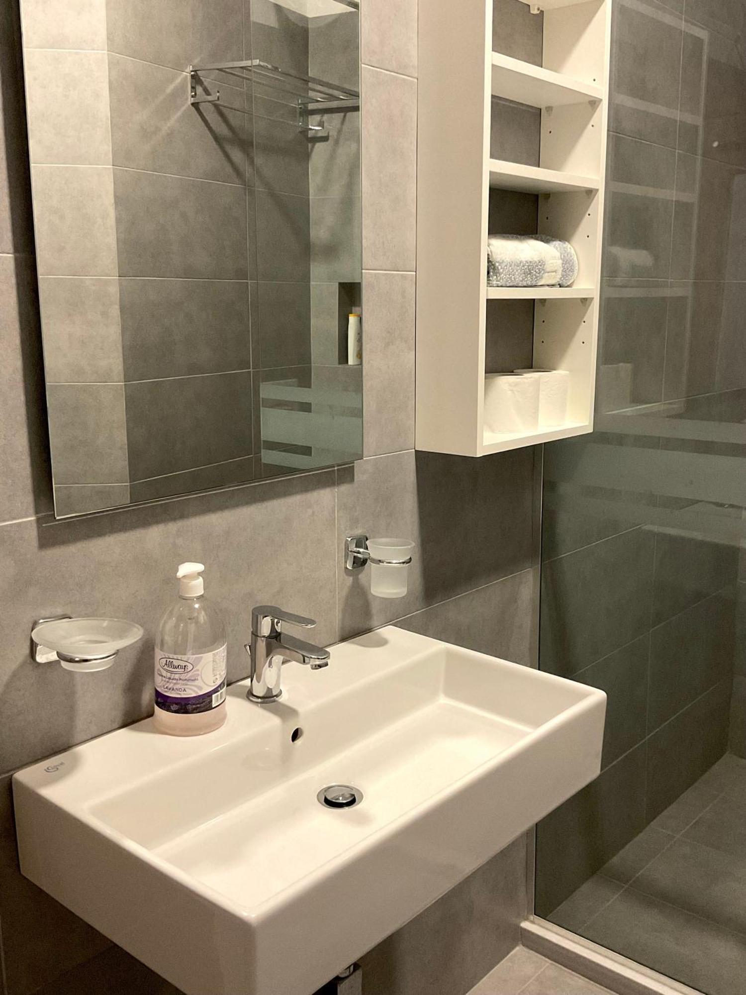 Mojito Beach Apartments With Free Parking Saranda Pokój zdjęcie