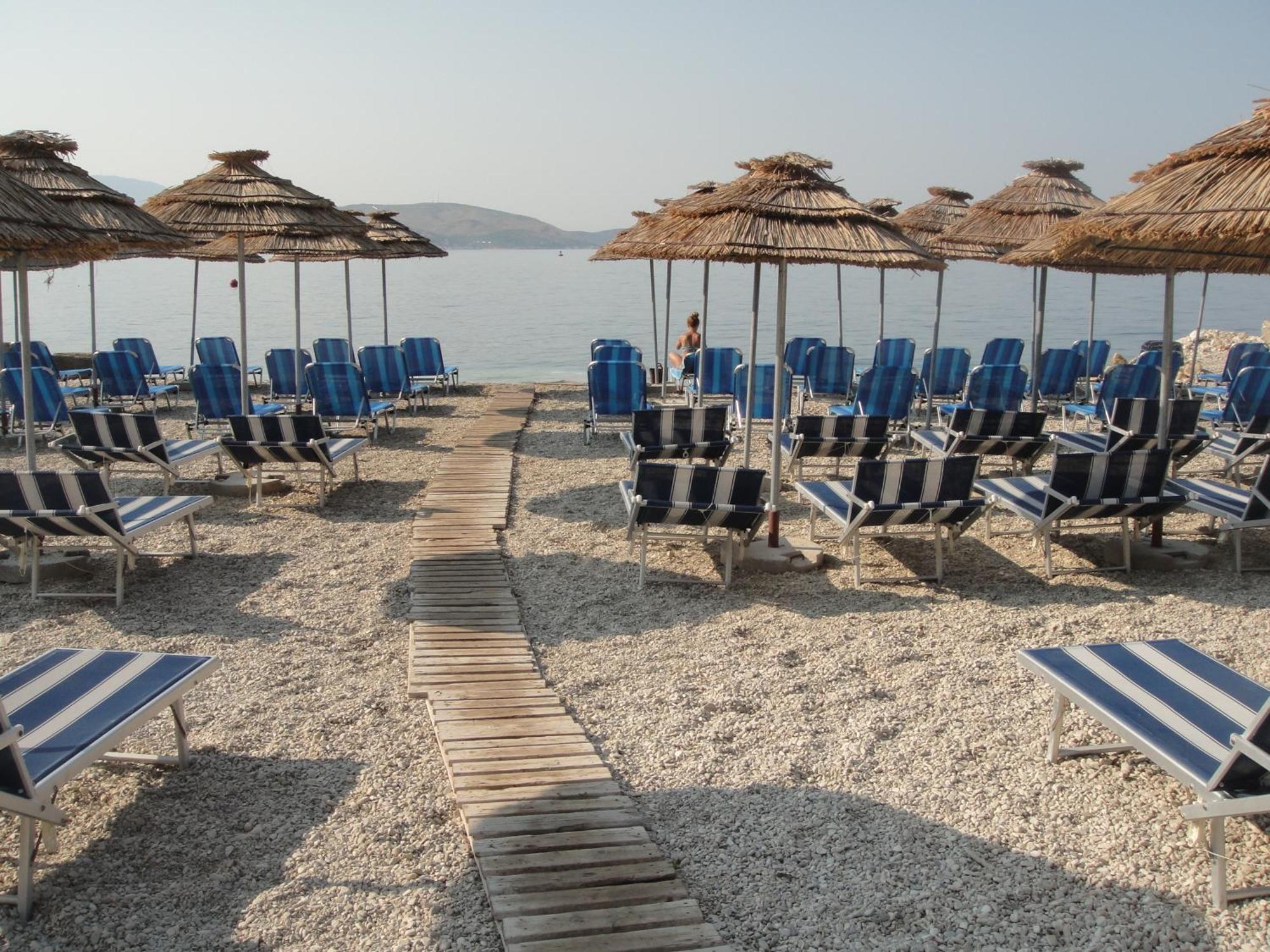 Mojito Beach Apartments With Free Parking Saranda Zewnętrze zdjęcie